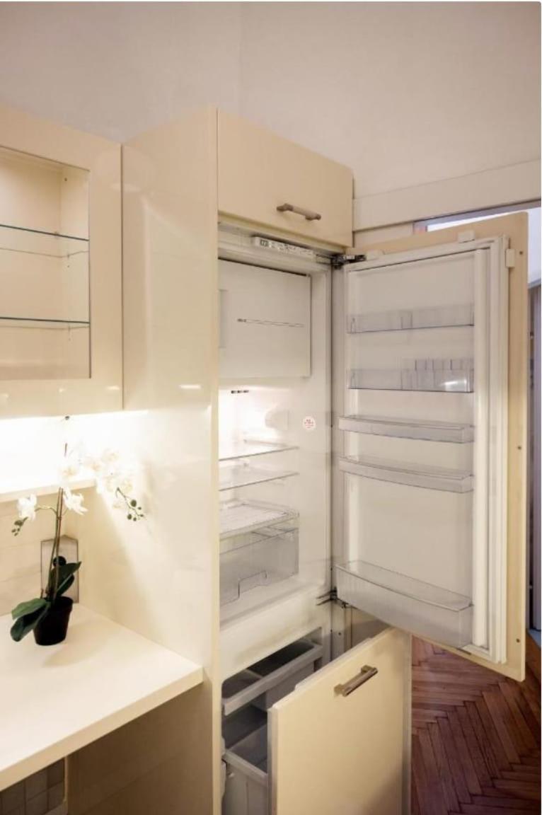 Classical Premium With Free Parking Apartment Wien